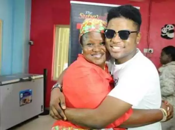 How My Mother and I Used to Sleep in a Shopping Complex - Popular Singer, Skales